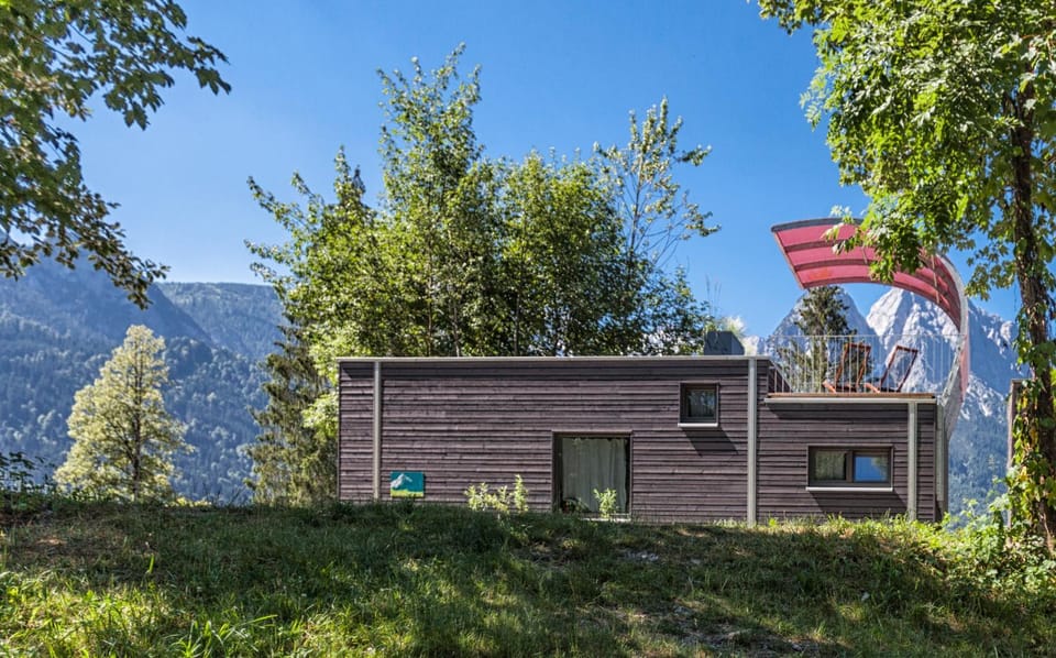 Property building, Summer, Mountain view