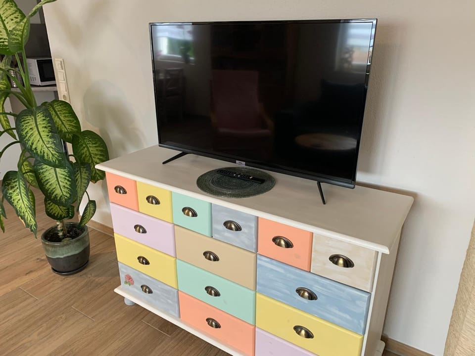 TV and multimedia, Evening entertainment