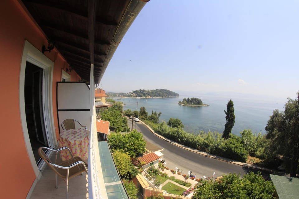 Balcony/Terrace, Garden view, Sea view, Street view
