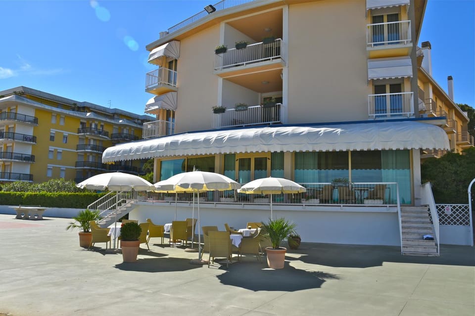 Property building, Patio