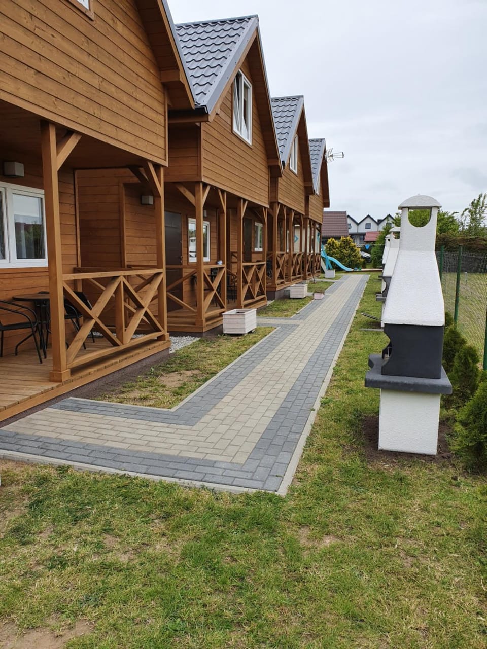 Property building, BBQ facilities, Garden