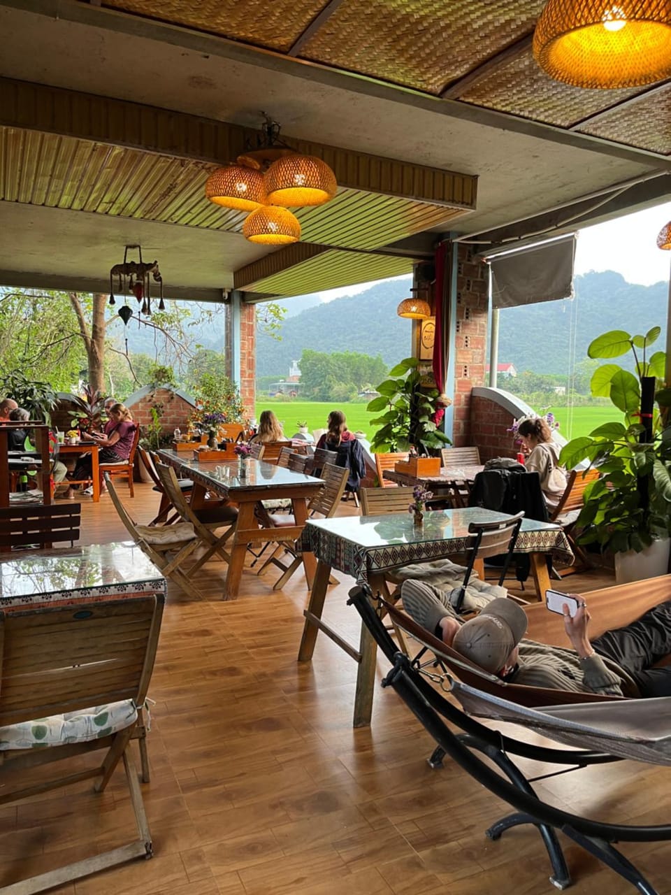 Restaurant/places to eat