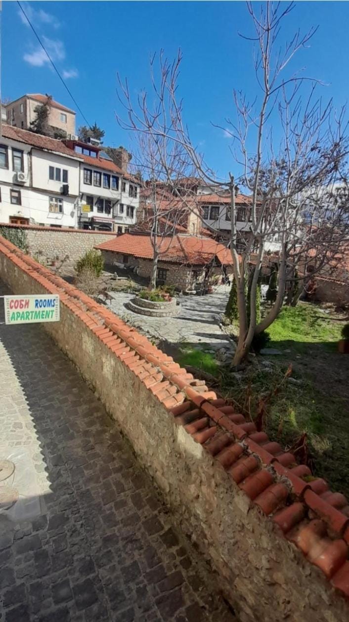 Neighbourhood, Natural landscape