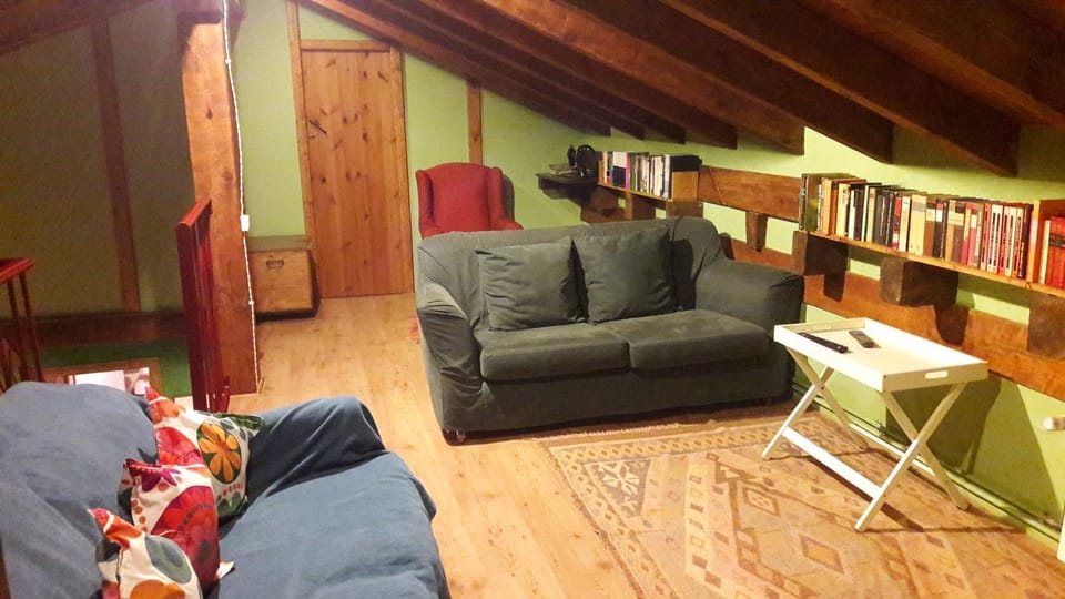 Library, Living room