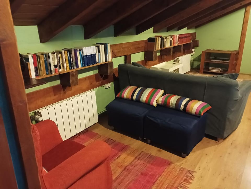 Library, TV and multimedia, Living room