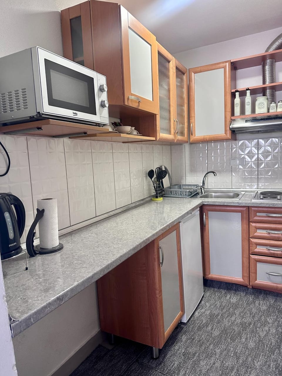 Kitchen or kitchenette, stove