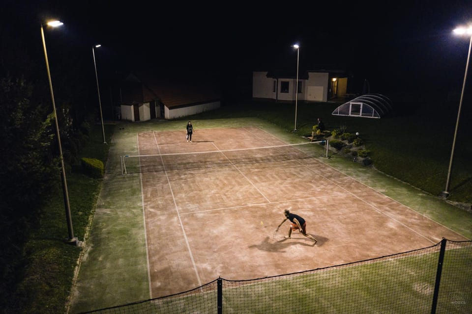 Tennis court