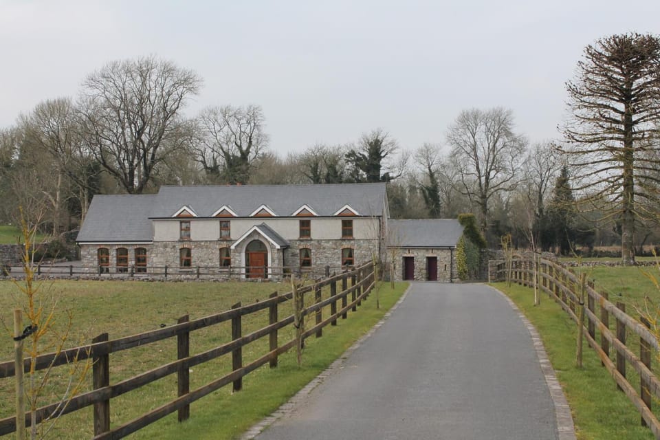 Moynure House Boutique B&B & Separate Two bedroom Chalet Bed and Breakfast in County Galway