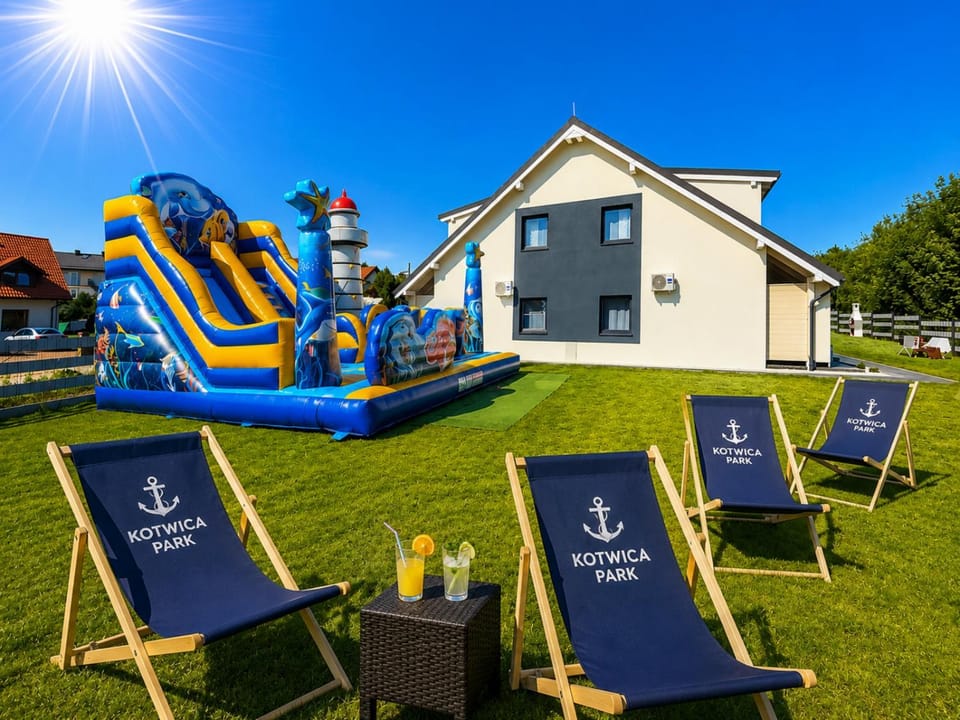 Day, Children play ground, sunbed