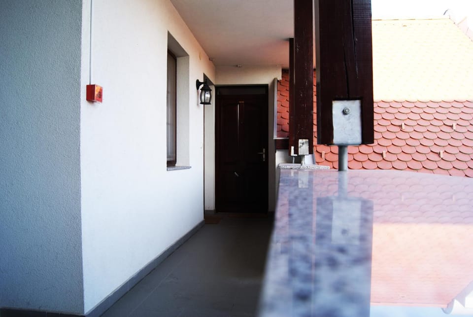 Day, Balcony/Terrace
