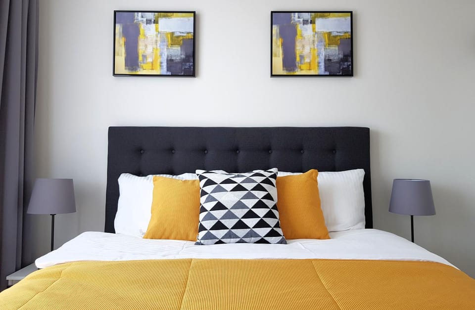 Bed, Bedroom