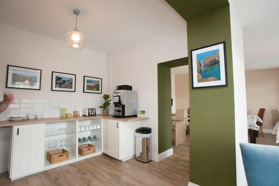 Dining area, Breakfast