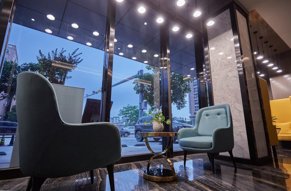 Lobby or reception, Seating area
