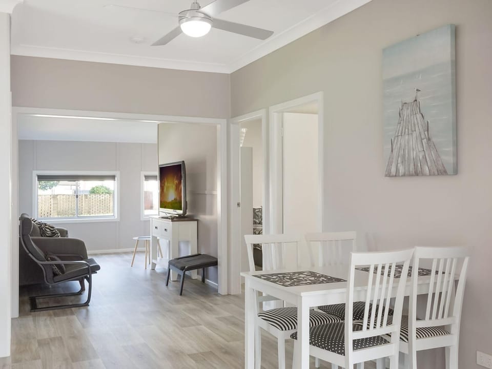 The Inlet Cottage House in Narooma
