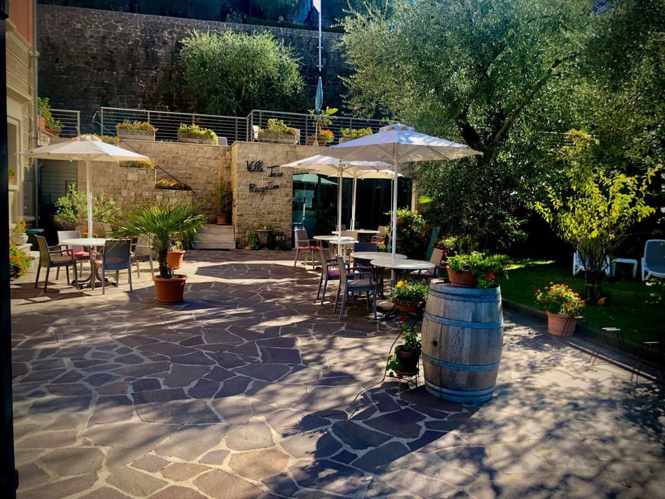 Balcony/Terrace, Lounge or bar