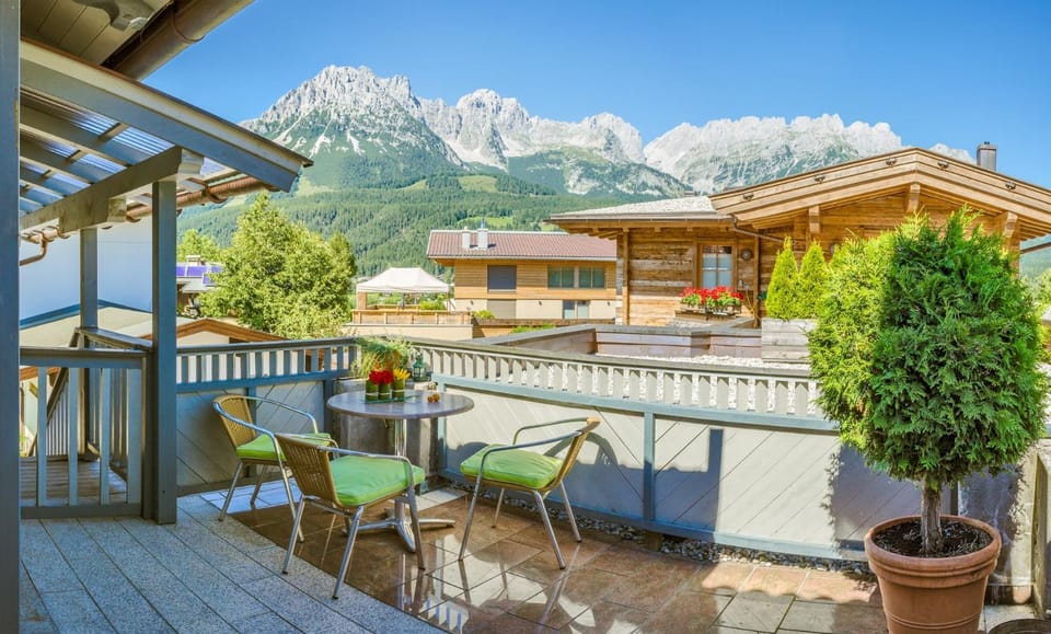 Day, Balcony/Terrace, Mountain view
