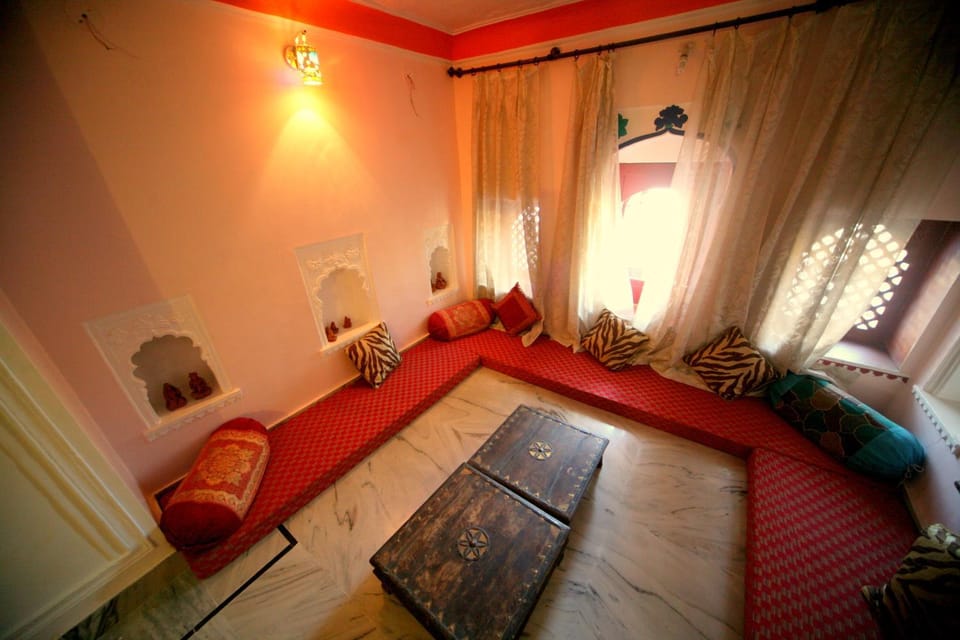 Seating area