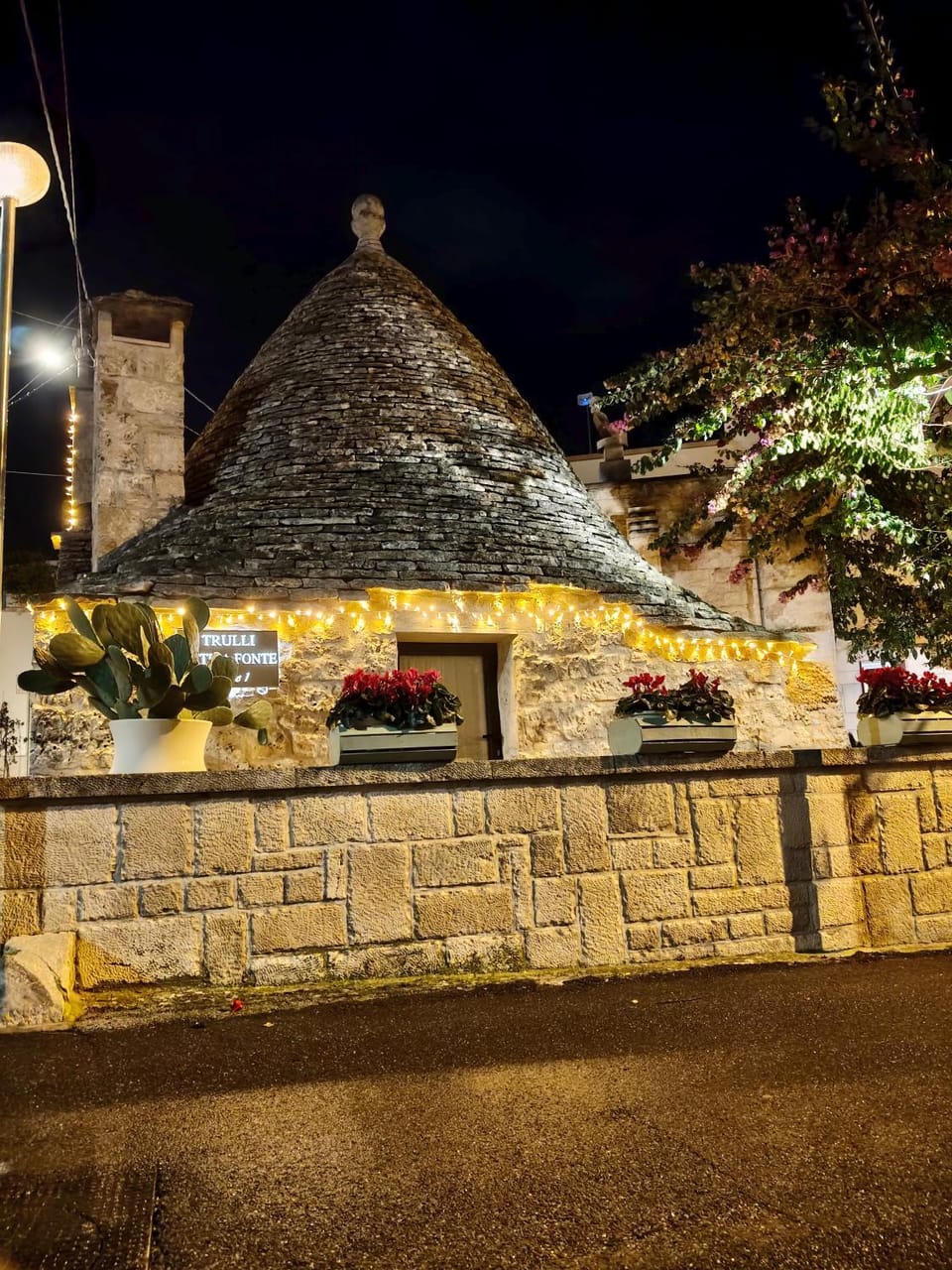 Trulli Antica Fonte Bed and Breakfast in Province of Taranto