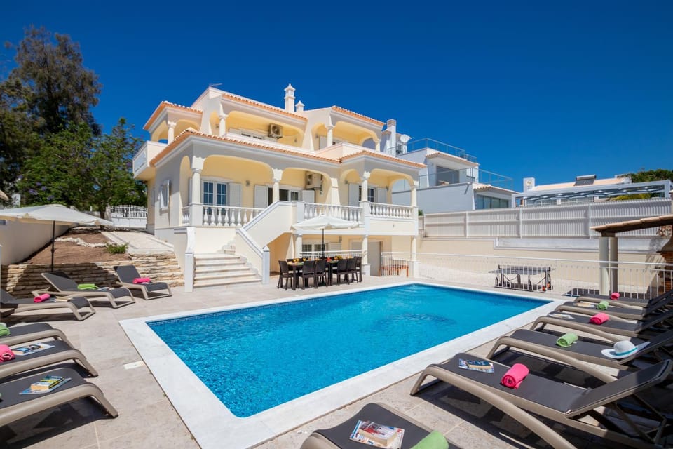 Property building, Pool view, Swimming pool