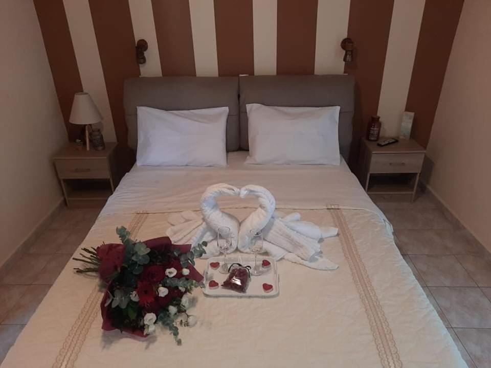 Marinos Studios at Lourdata village Apartment in Cephalonia