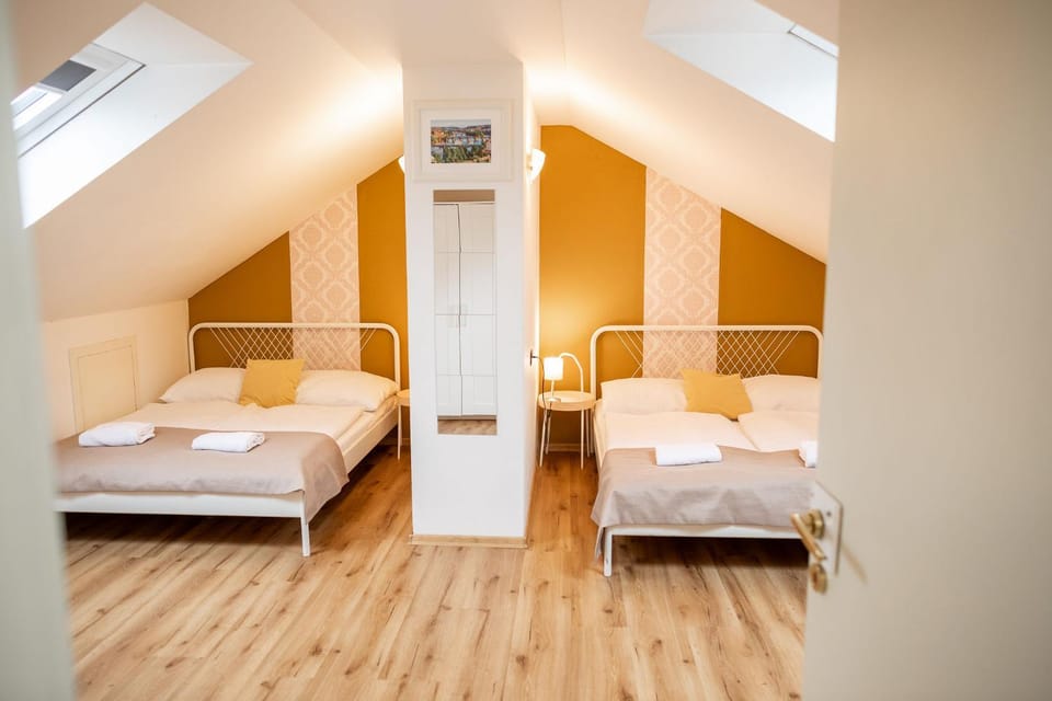 Bed, Photo of the whole room, Bedroom, towels, air conditioner