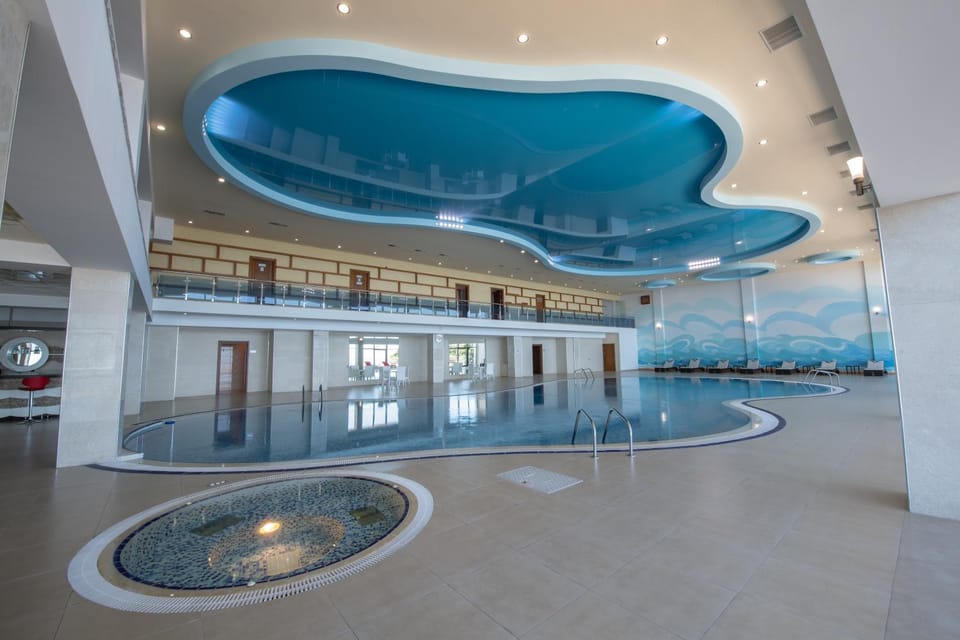 Pool view, Swimming pool