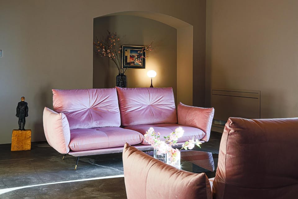 Living room, Internal: Not applicable to any particular room