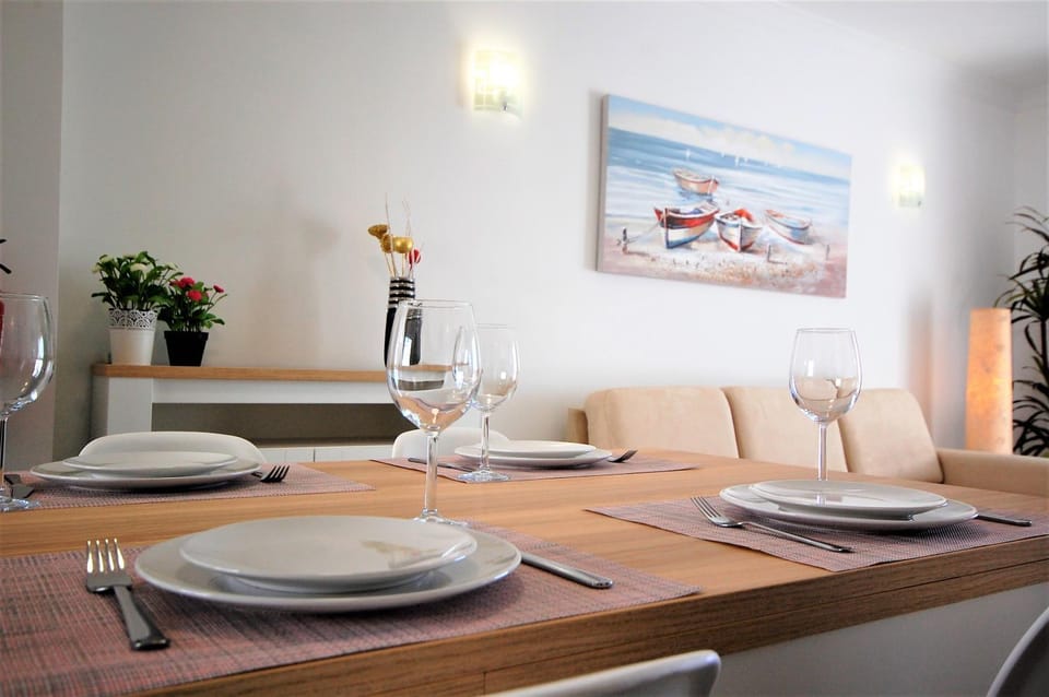 Apartment MargemSul - Pool - Beach - Free Wifi - Air Con Apartment in Guia