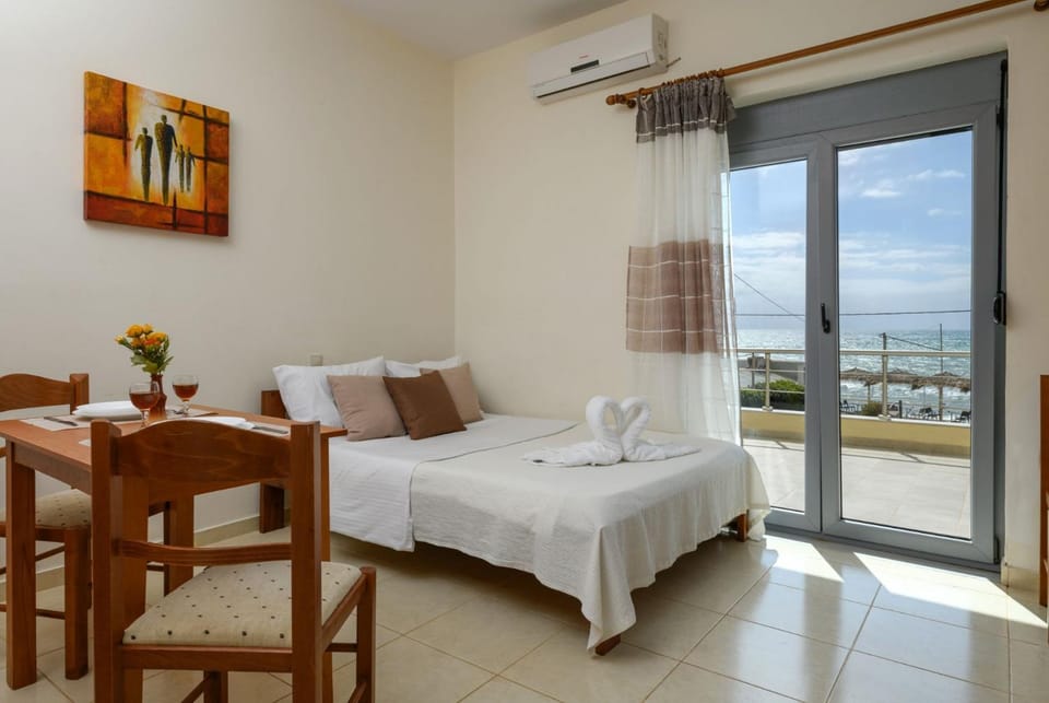 Bedroom, Sea view