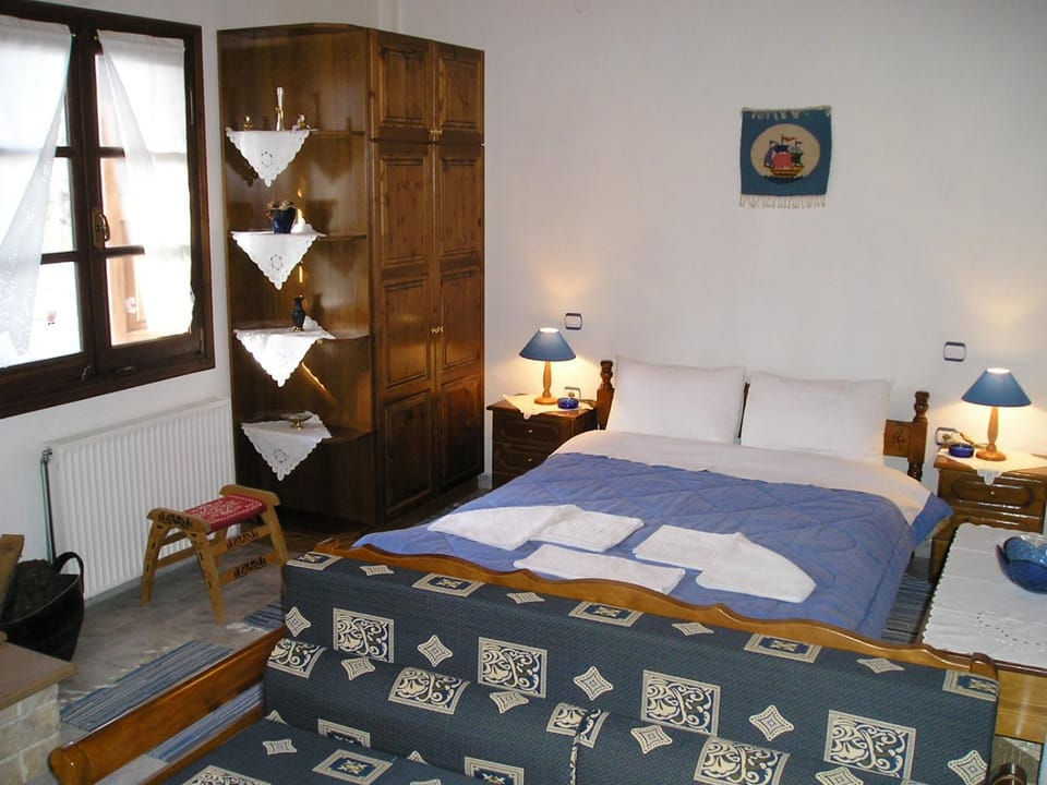 Studio next to the main Square Apartment in Magnesia Prefecture, Greece