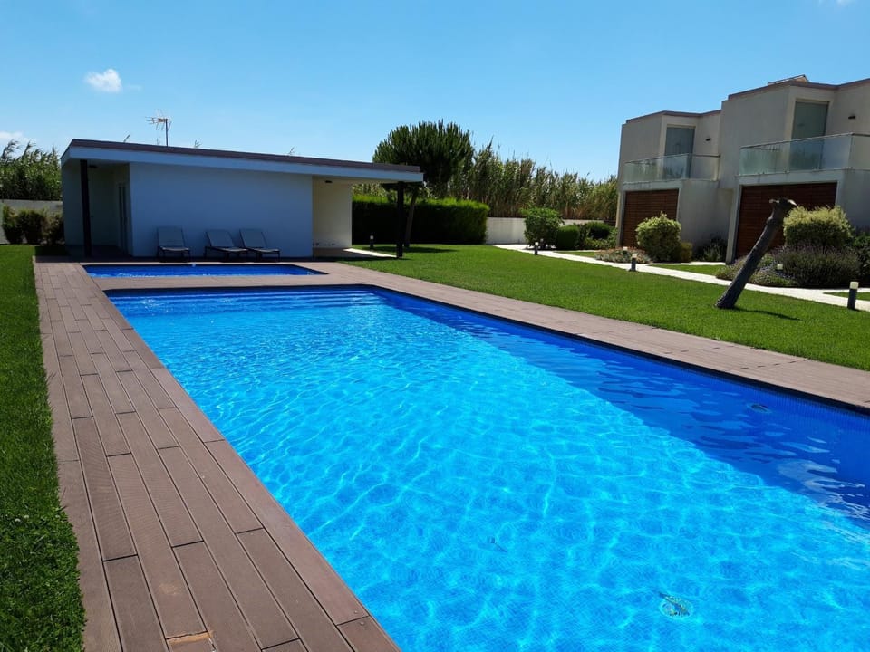 Garden, Pool view, Swimming pool