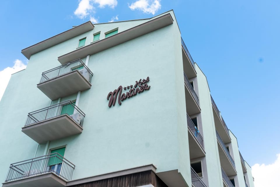 Property building, Property logo or sign