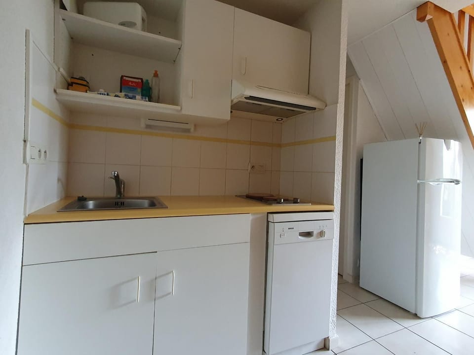 Maisonnette proche plage et commerces avec parking privé - FR-1-476-129 House in La Faute-sur-Mer