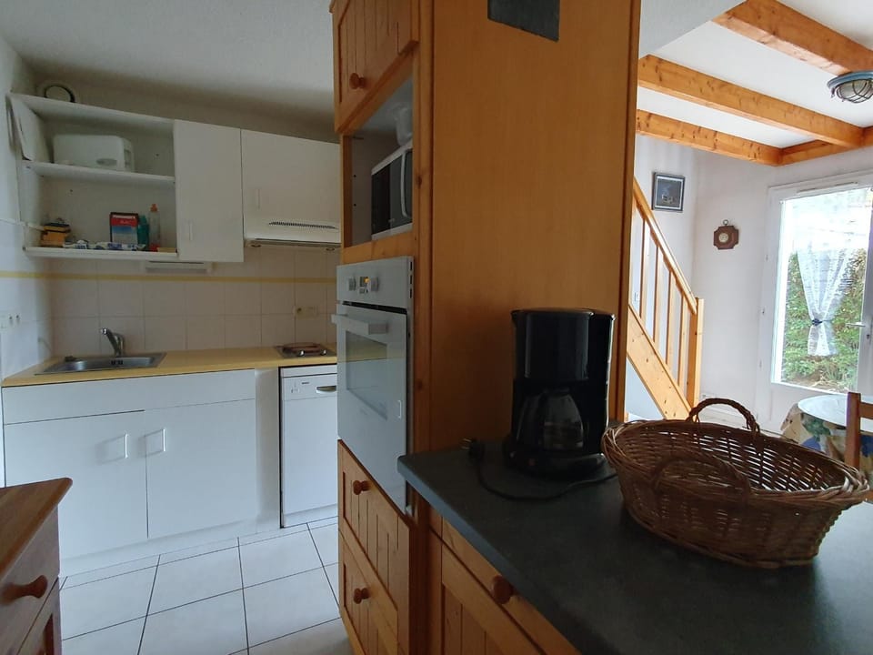 Maisonnette proche plage et commerces avec parking privé - FR-1-476-129 House in La Faute-sur-Mer
