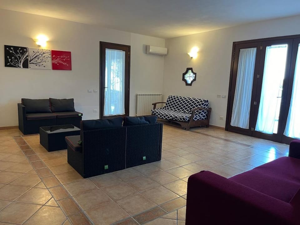 Seating area