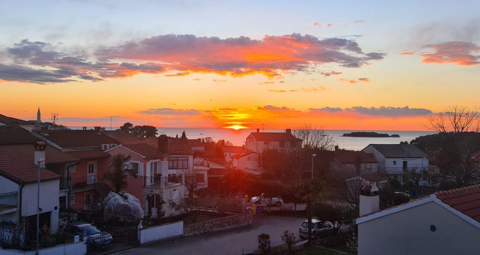 City view, Sea view, Sunrise, Sunset