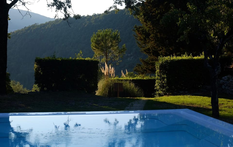 Hot Tub, Swimming pool