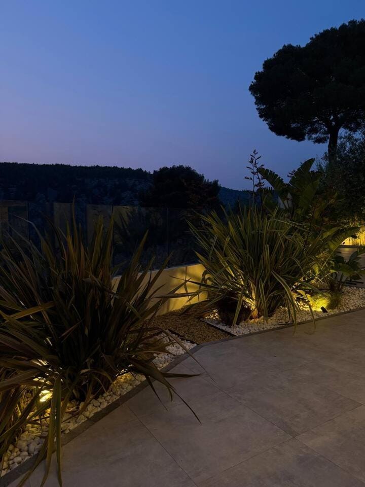 Cassis Lodges House in Cassis