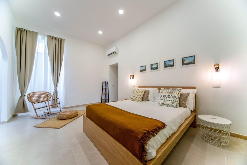 Bathroom, Bedroom