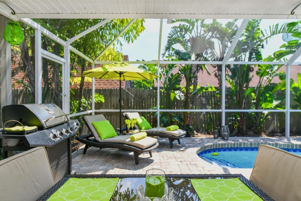 Patio, Swimming pool