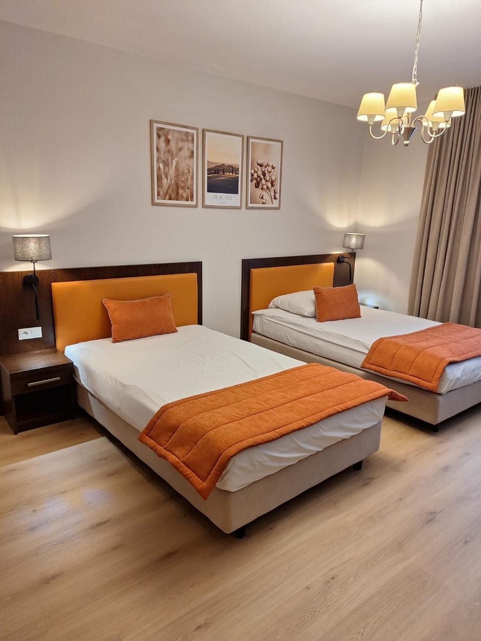 Bed, Photo of the whole room