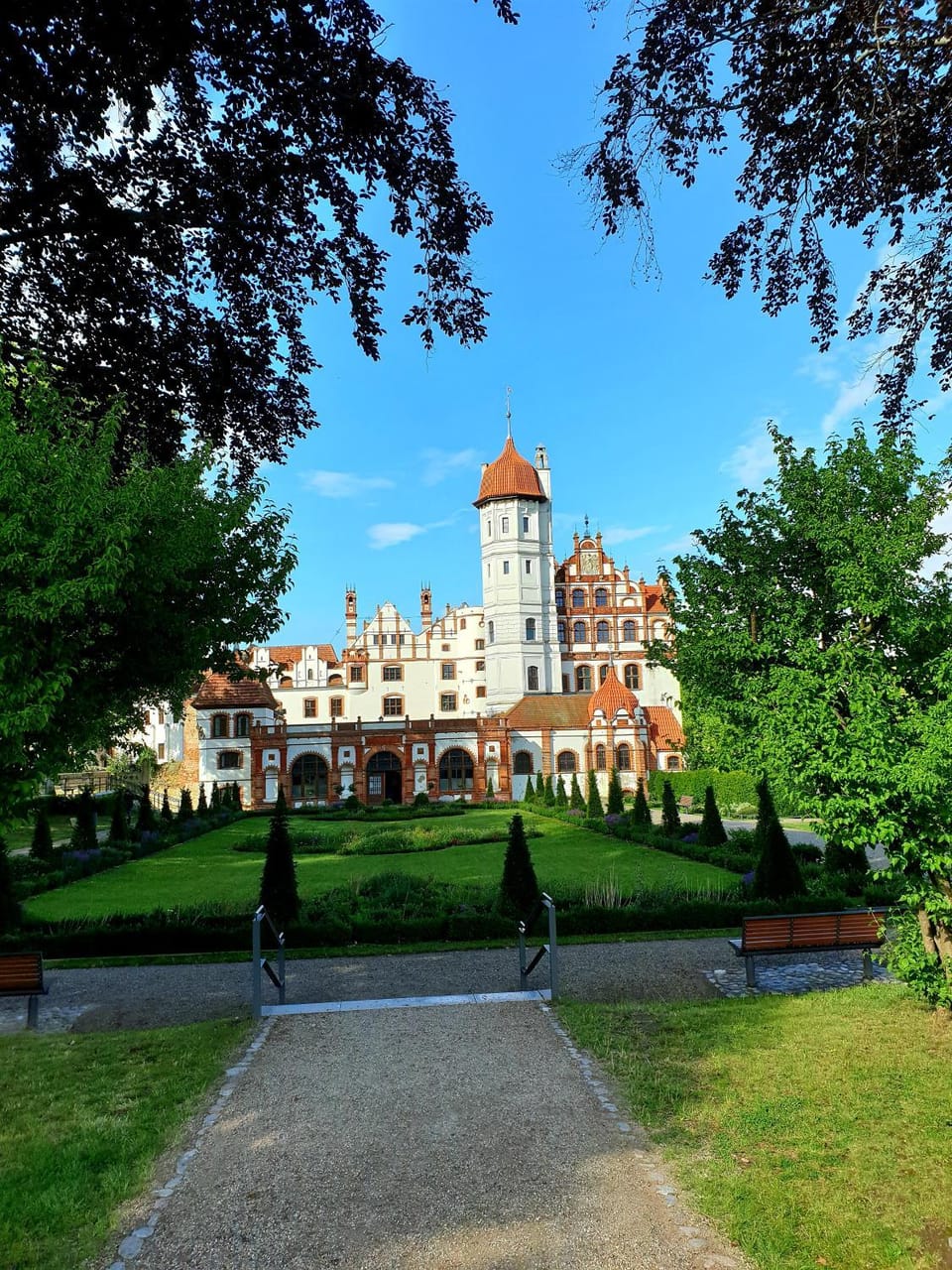 Nearby landmark, Garden view, Landmark view