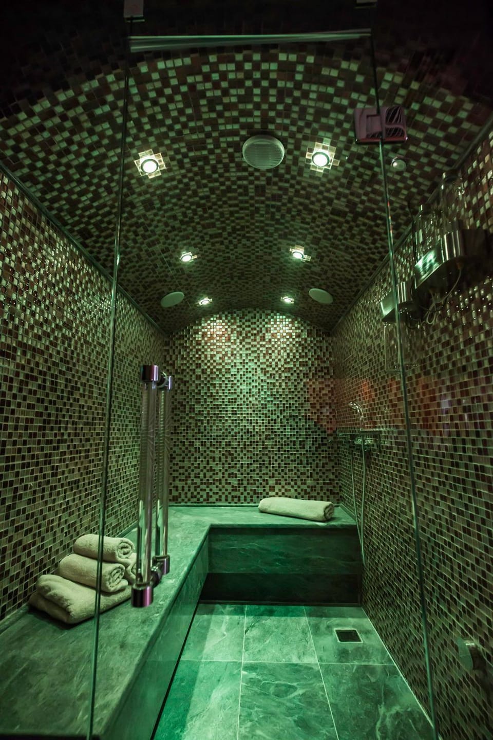 Steam room, Spa and wellness centre/facilities