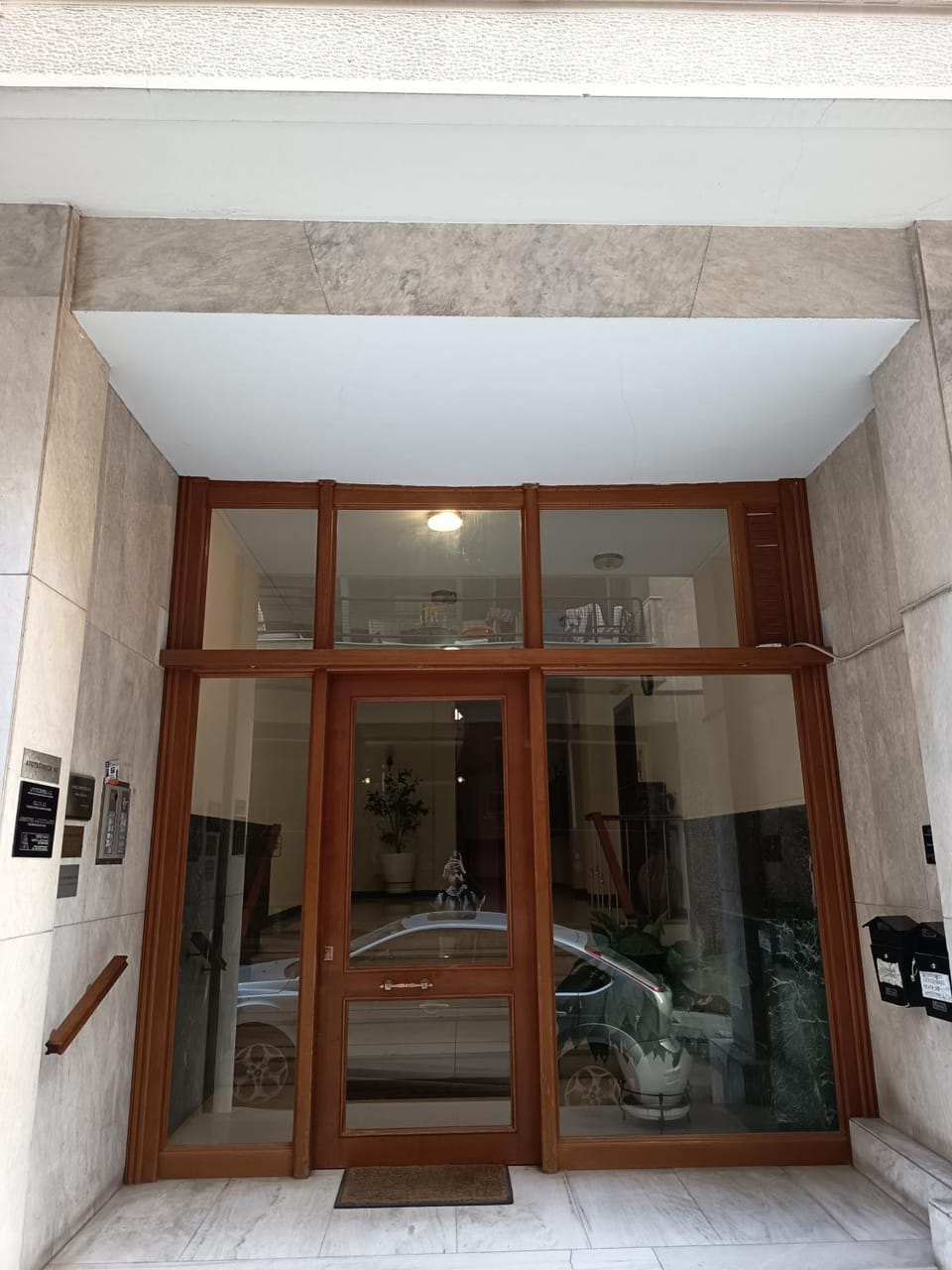 Property building, Facade/entrance
