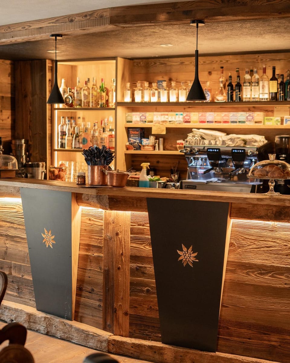 Lobby or reception, Lounge or bar