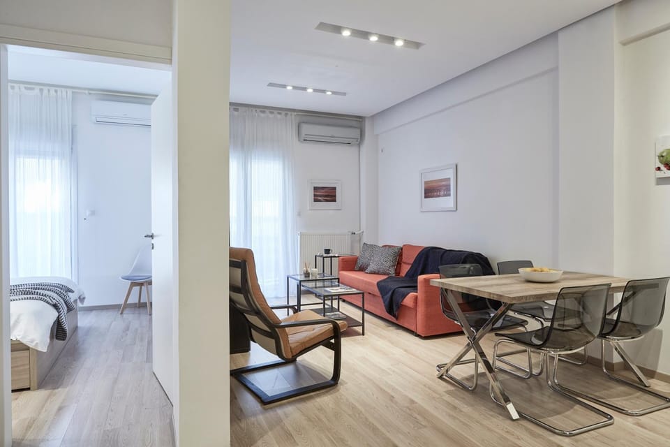 Living room, Seating area, Dining area