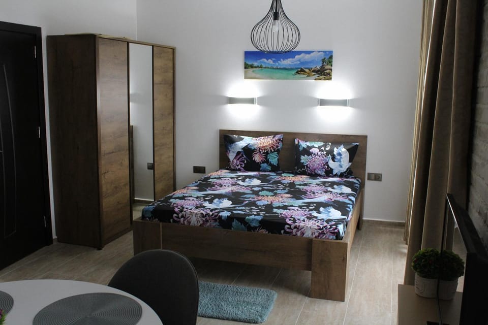 Bed, Bedroom, wardrobe