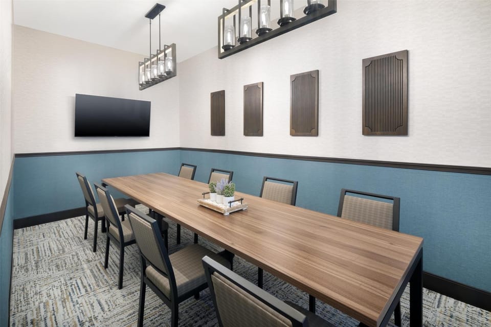 Meeting/conference room