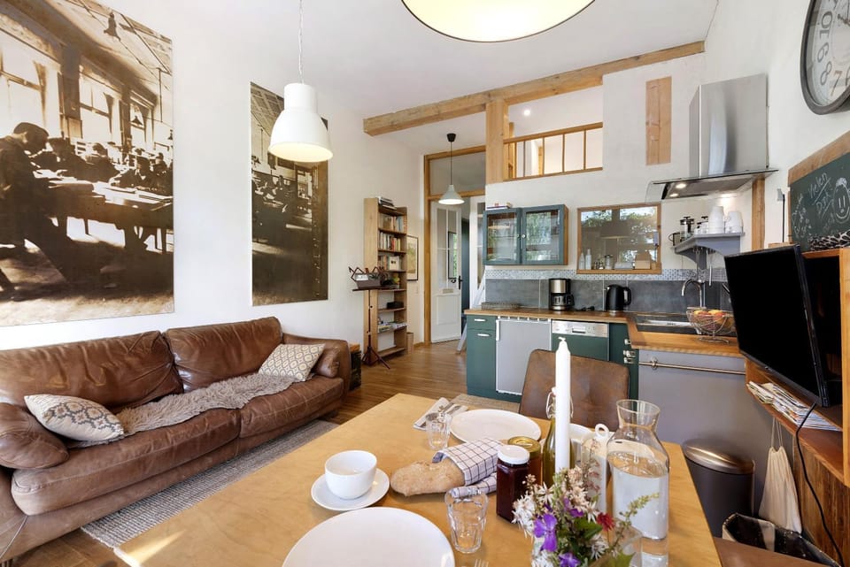 Property building, Living room