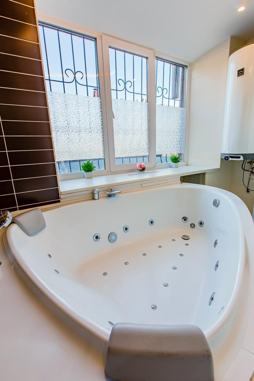 Hot Tub, Hot Tub, Spa and wellness centre/facilities
